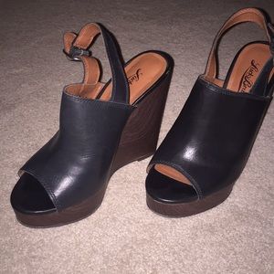 Lucky Brand Wedge Peep Toe